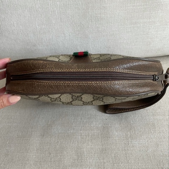 Authentic Vintage Gucci GG Sherry Clutch Bag / Wristlet - Picture 4 of 14
